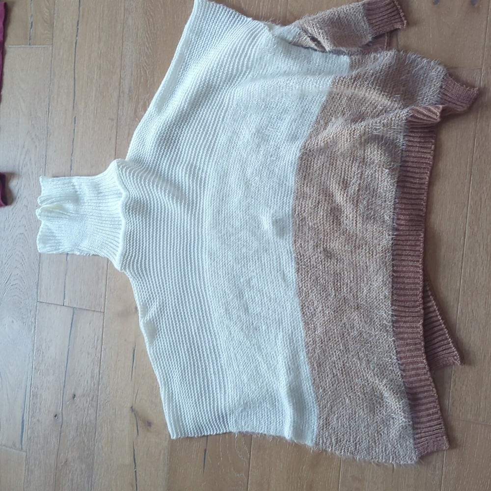 NWOT SWEATER PONCHO by apt 9
